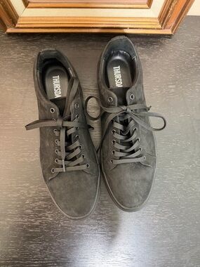 Thursday Boots Co Men's Sneakers Black Suede Low-Top Sneakers size 10.5